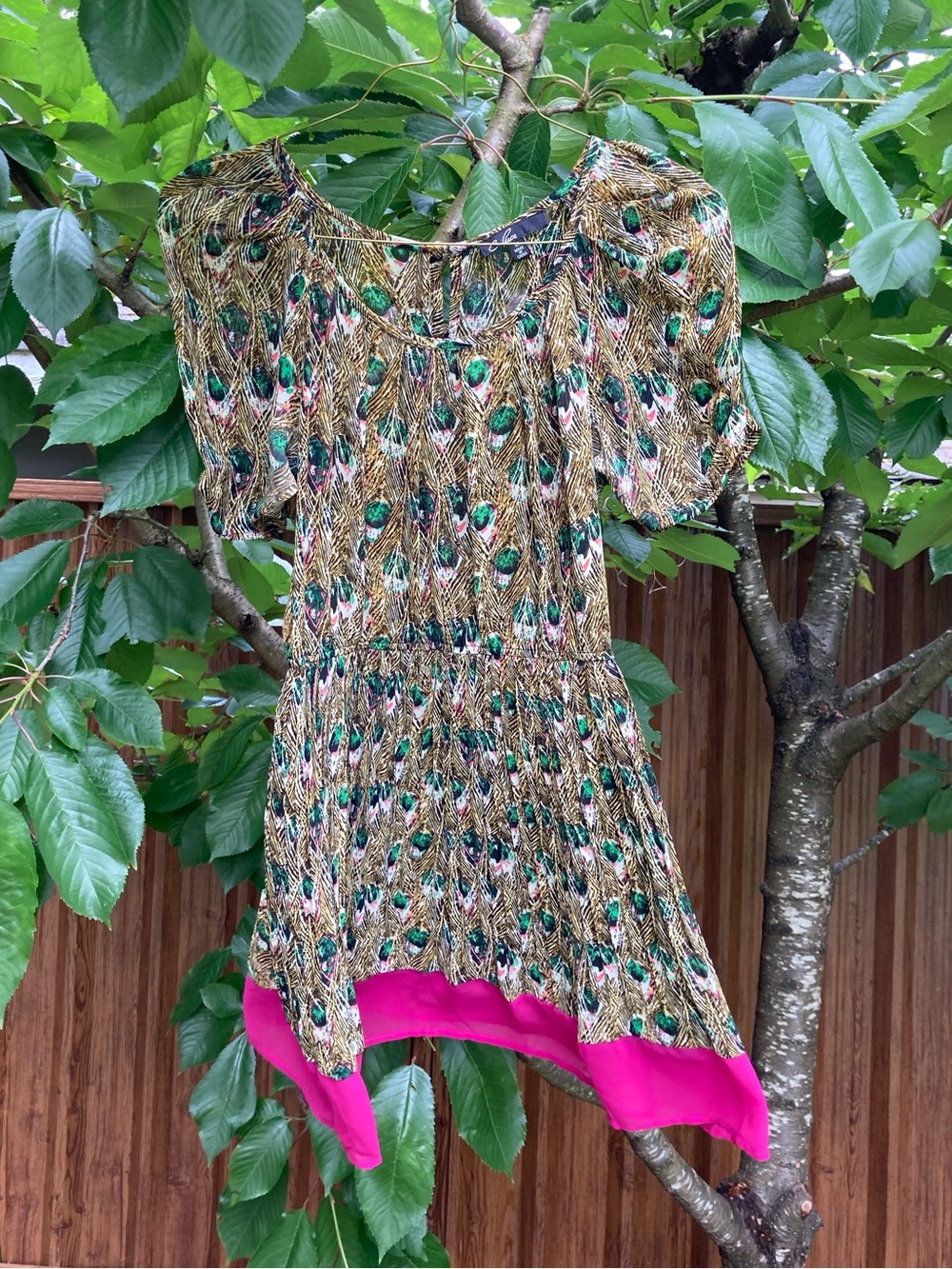 Peacock Print Short Sleeve Women's dress with Pink Hem